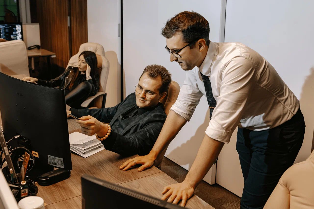 Команда за работой